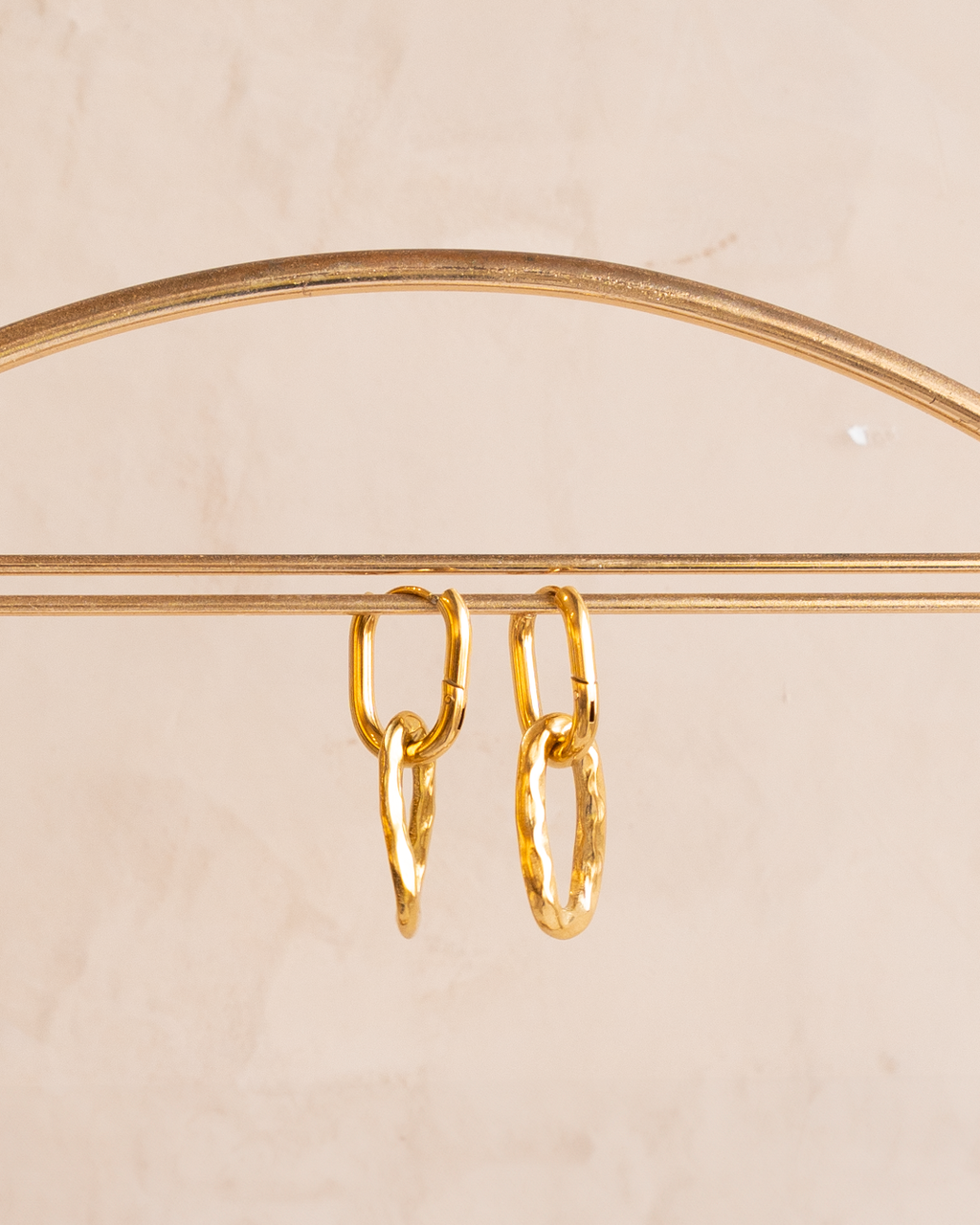 Arete Chain