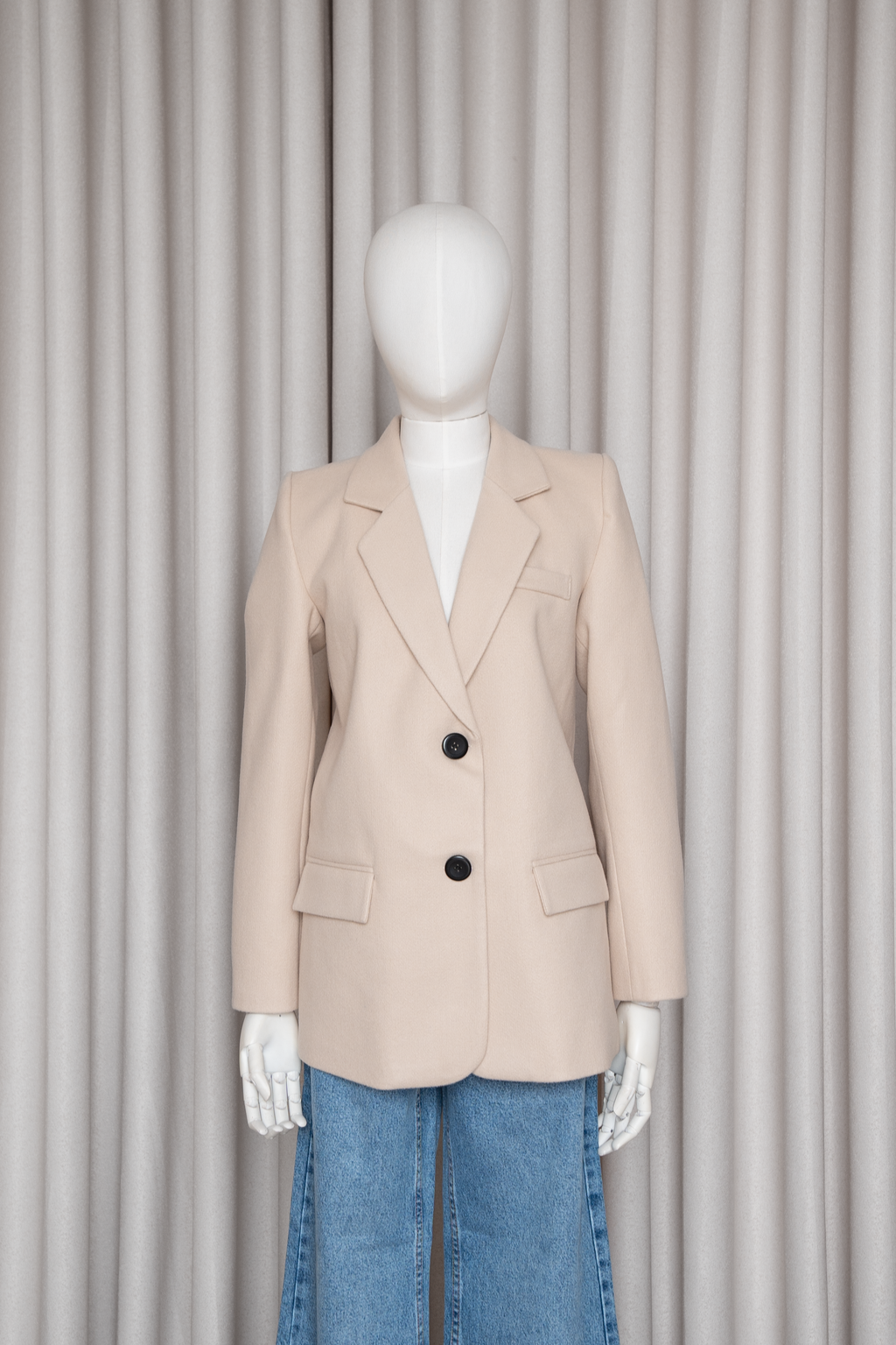 Blazer Sharon..