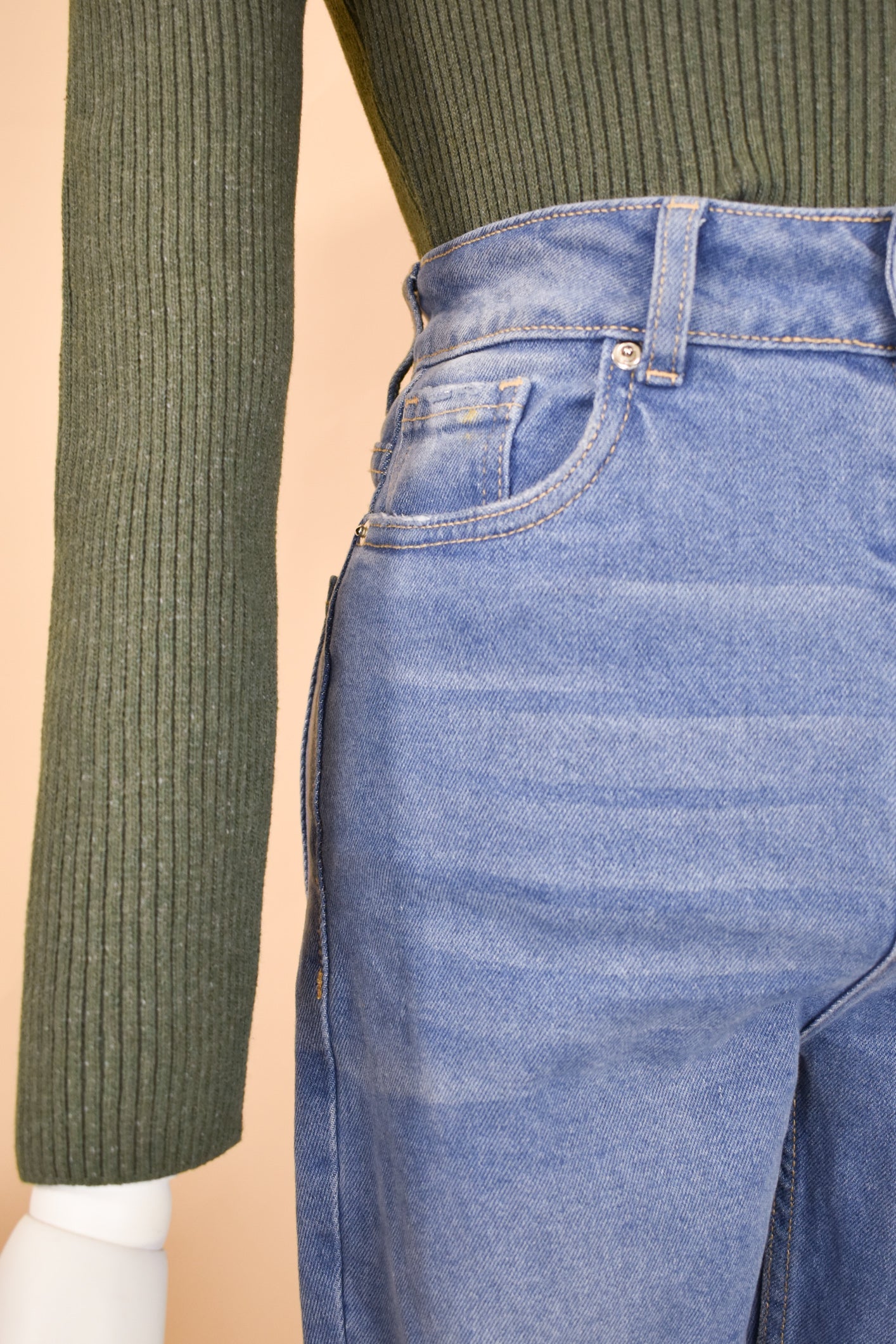 Pantalón jean Eco Skinny Rasgado